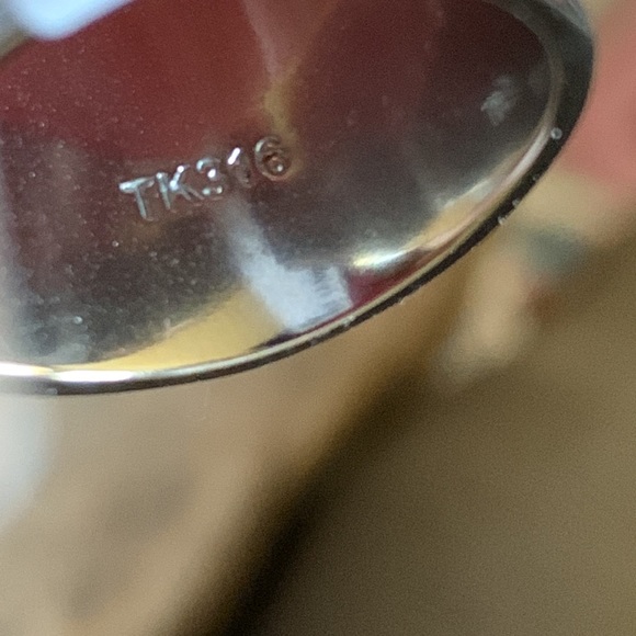 Stainless Steel Decorative Edge Wide Band ring size 9 - Picture 6 of 10